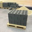 Concrete-blocks-on-pallet.jpg Bloques de hormigón en palet 1/14