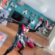 68C95D84-6CC4-4556-8406-BA2E31594722.jpeg Batman Beyond heads