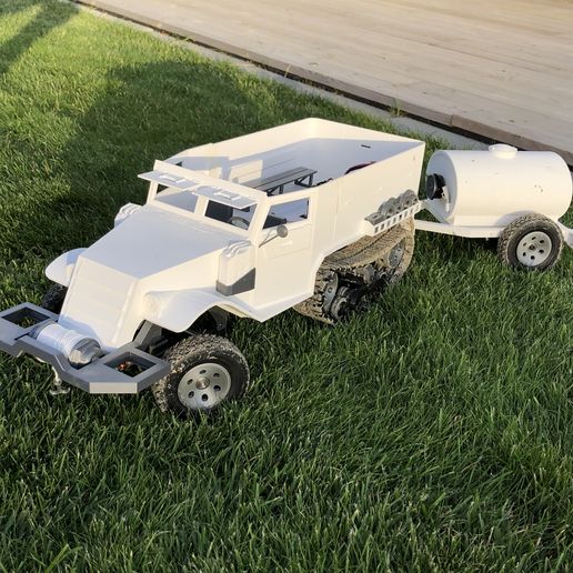 IMG_0024.JPEG 3D Printed RC Truck / Half-track