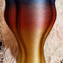 20220112_025329.jpg STL-Datei Silhouette Vase herunterladen • 3D-druckbares Modell, Rogue_Designs