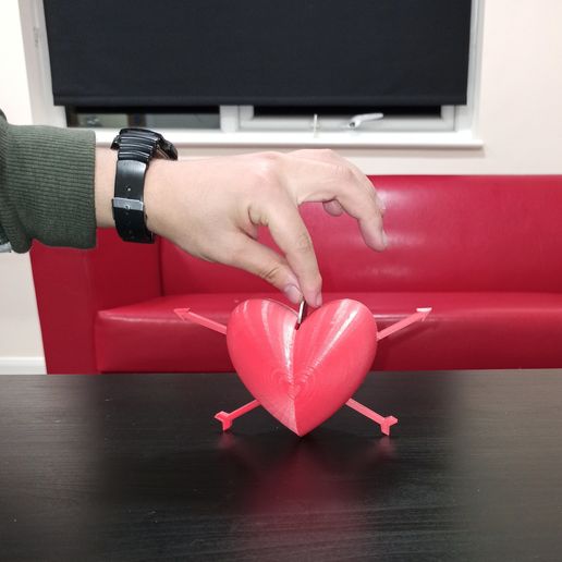 Heart Coin Bank - 3D model önizlemesi