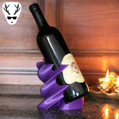 Schräg_seite_premium_mit_Logo_clean.png Archivo STL Expositor de vino Twisted・Modelo para descargar y imprimir en 3D