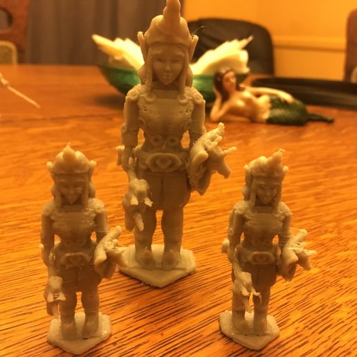 IMG_2624.JPG Unicorn Cleric