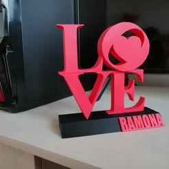 Love-dec-personalized.jpg Valentine's LOVE decoration with stand