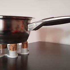 20220707_070621.jpg STL-Datei Abstellen des Korkens kostenlos・Modell zum 3D-Drucken zum herunterladen