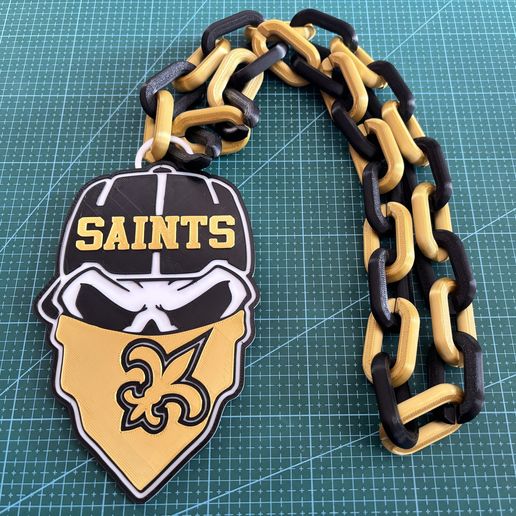 IMG_6959.jpeg CADENA SKULL  NEW ORLEANS SAINTS NFL