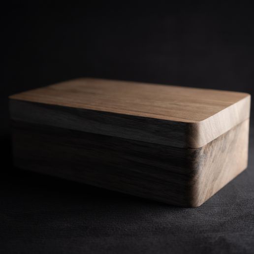 DSC03511.jpg Jewelry Box with Lid | STL File for 3D Printing | Two-Compartment Jewelry Organizer | Wooden Box Design for CNC