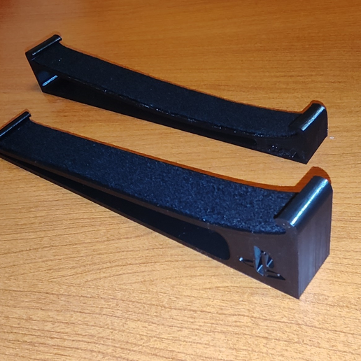 base-PS5-slim-RH-LH.png horizontal base for PS5-slim digital