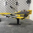 IMG_9872.jpg Lego Stand