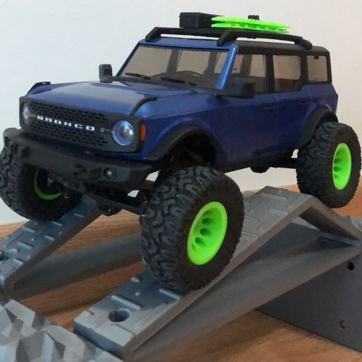 3C838ACC-FE4D-4AA5-BFFA-A006657D44CC.jpg Rims for axial scx24