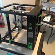 24172606_2074790892765730_735752811_n.png Free STL file East3D gecko Z bearing rod brace・3D printing idea to download
