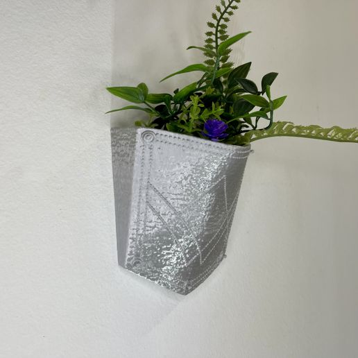 Jean’s Pocket Plant Pot -Wall Mounted