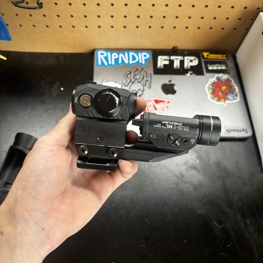 📱 UTG Riser Light Mount・ STL File for 3D printing・Cults