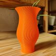 IMG_20200915_173115.jpg Makumegane Spiral Vase