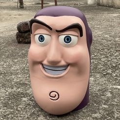 IMG_9512.jpg Buzz Lightyear Giant Head (Toy Story)