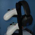 WhatsApp-Image-2024-01-08-at-20.49.34.jpeg Expositor de controlese headset Xbox-ps2-ps3-ps4-ps5