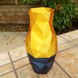 20210510_105658.jpg STL file Low Poly Vase・3D printing idea to download