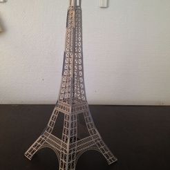 foto_1_display_large.jpg Eiffel Tower Paper Model