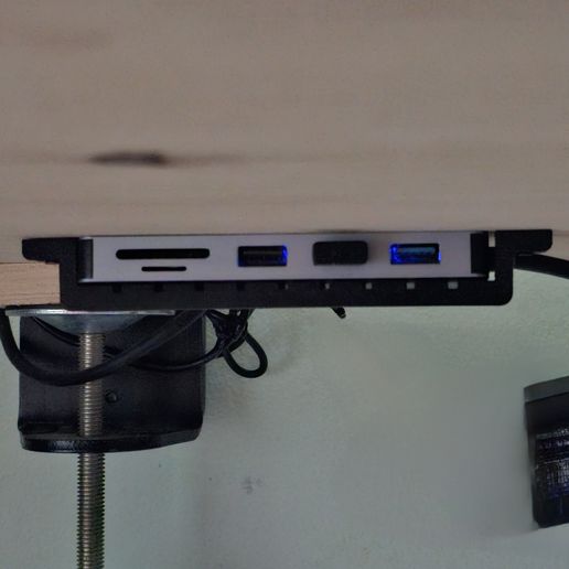 hub.jpg Hub support (under desk)