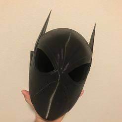 285567970_758793648880347_3077403141796857302_n.jpg Spider-Man BatGirl Mask