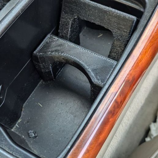 Lexus GS MK2 conter console phone holder