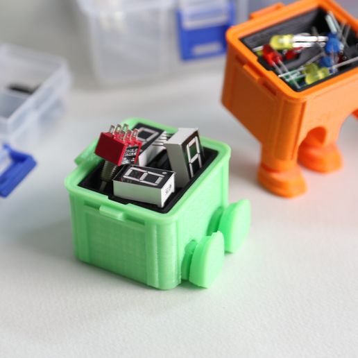 IMG_9286.JPG Step Box Step (mini tool box)