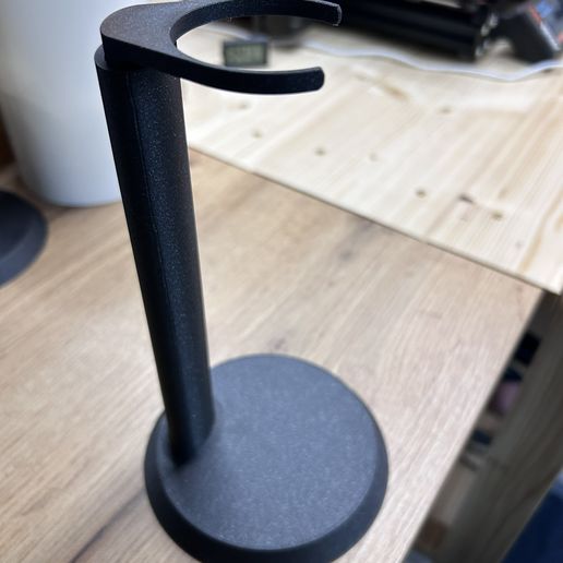 IMG_1715.jpeg Small doll stand