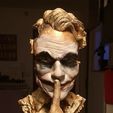 Screenshot_20200113_131751.jpg Escultura moderna Joker