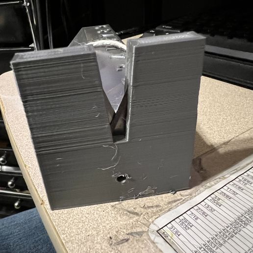 IMG_1784.jpg string cutting jig