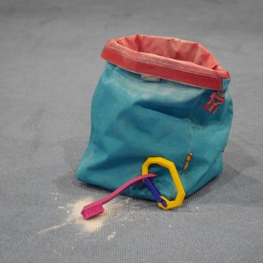 63c85d8fea3a65f4a0888e30607c53a7_display_large.JPG Bouldering Brush - Fully 3D Printed!