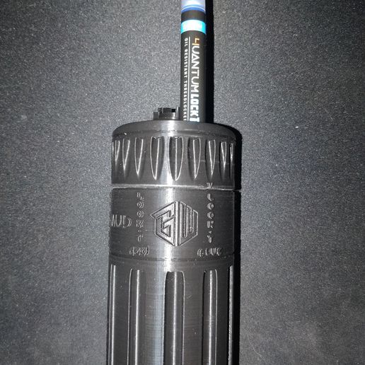 IMG_20241207_173618.jpg 4UAD 智能气枪维护笔盒