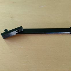 IMG_20230606_200207.jpg Free STL file Cable holder for Sovol SV04 extruder cables・3D printing idea to download
