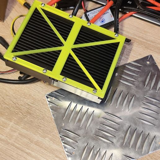 mks04.jpg Makerbase 60100HP positioning holes