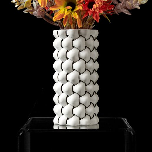 Tri-Weave Flower Vase by MODERN MACHINE 3D model