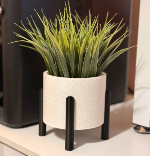 Modern Raised Textured Plant Pot & Stand 3D model by JadesPrintHouse