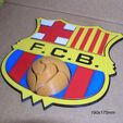 escudo-barcelona-futbol-club-equipo-jugadores-pelota.jpg shield, badge, club, soccer, barcelona, logo, sign, signboard, poster, team, players, referee, referee