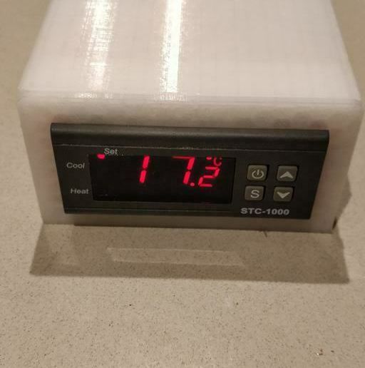 IMG_20180813_214234.jpg STC 1000 case enclosure