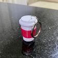 WhatsApp-Image-2026-04-09-at-22.04.55-3.jpeg Set "Il diavolo veste Prada 2": tazza da caffè e portachiavi con occhiali, multicolore