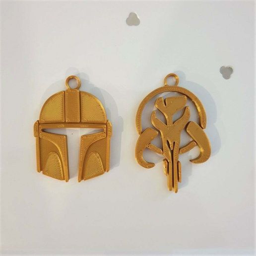 Mandalorian Keychains 3D model