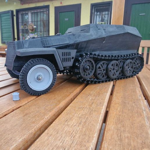 IMG-20230920-WA0017.jpg Sd.Kfz 250 Ausf. Alt Easy Print Scale 1:16 Big Pack