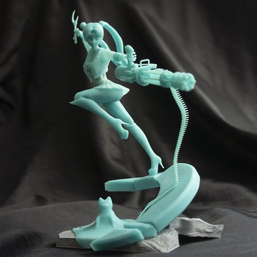 07.jpg Modèle imprimé en 3D de Sailor Moon Terminator
