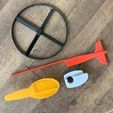 5E4810C9-028A-413F-9AEF-4DD5ECB8E2D4_1_105_c.jpeg Free STL file Flying Helicopter Toy (NEW)・3D printer model to download