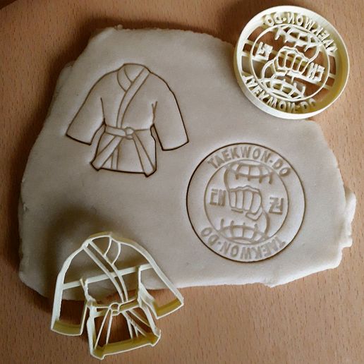 x2 Taekwondo set jacket jacket shield ITF logo dobok - cutter cookie dough clay 3D model