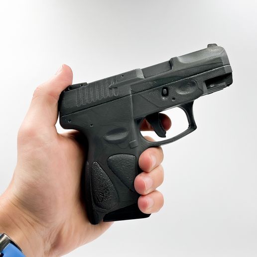 IMG_4697.jpg PISTOL Taurus G2C MOVABLE functional TRIGGER PARTS articulated