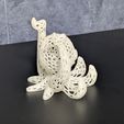 2026-08-07-23-09-07.jpg Octopus Stand voronoi