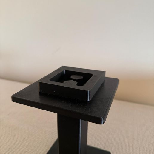 WhatsApp-Image-2024-09-07-at-19.08.48-3.jpeg Universal speaker stand / logitech z333