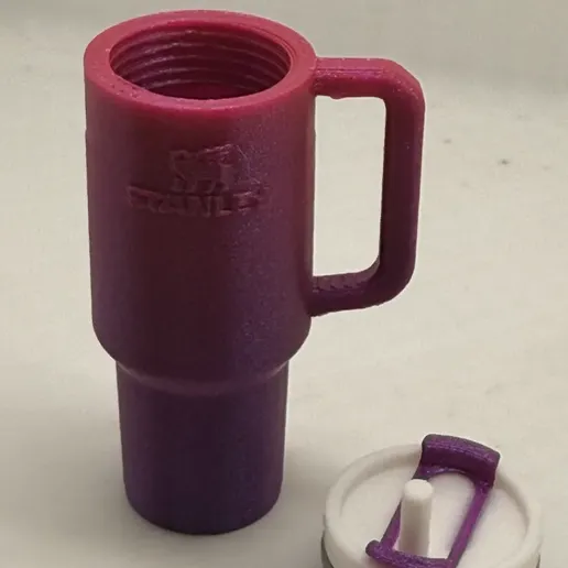 2024-10-12_10c9477028048.webp Lion Tumbler with Display