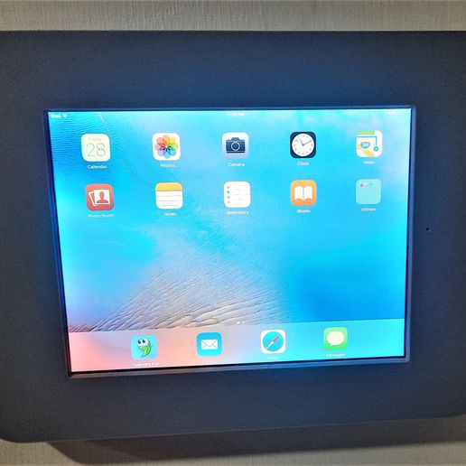 20230428_231051.jpg Ipad Mini first gen wall mount