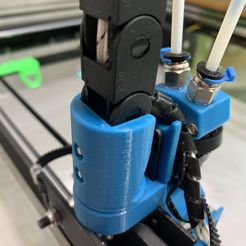 cable-carrier-hotend-side-back-view.jpg Fichier 3D gratuit Porte-câbles Tronxy X5SA vertical・Design pour imprimante 3D à télécharger