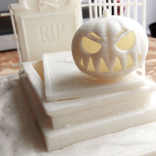 IMG_20171025_135645.jpg Halloween-Grab